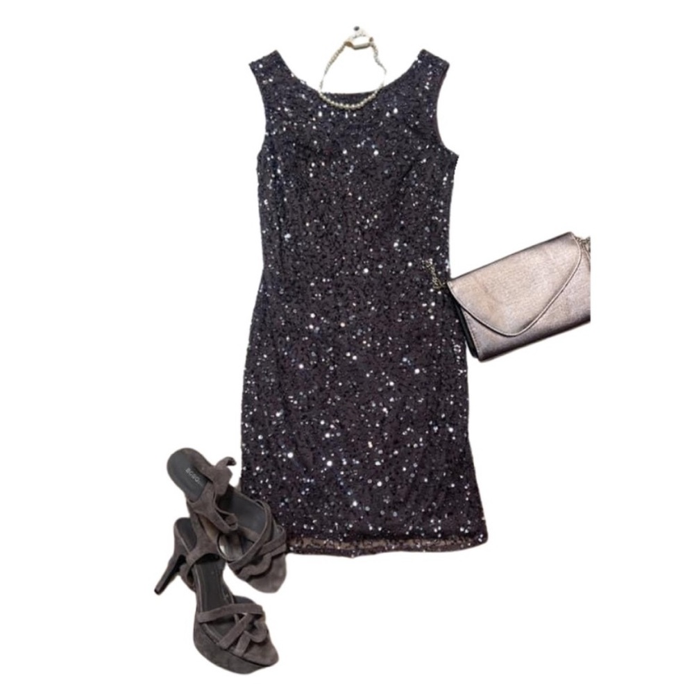 NWT  Aidan Mattox Womens Embroidered Sequin Mini Dress Silver Size 2